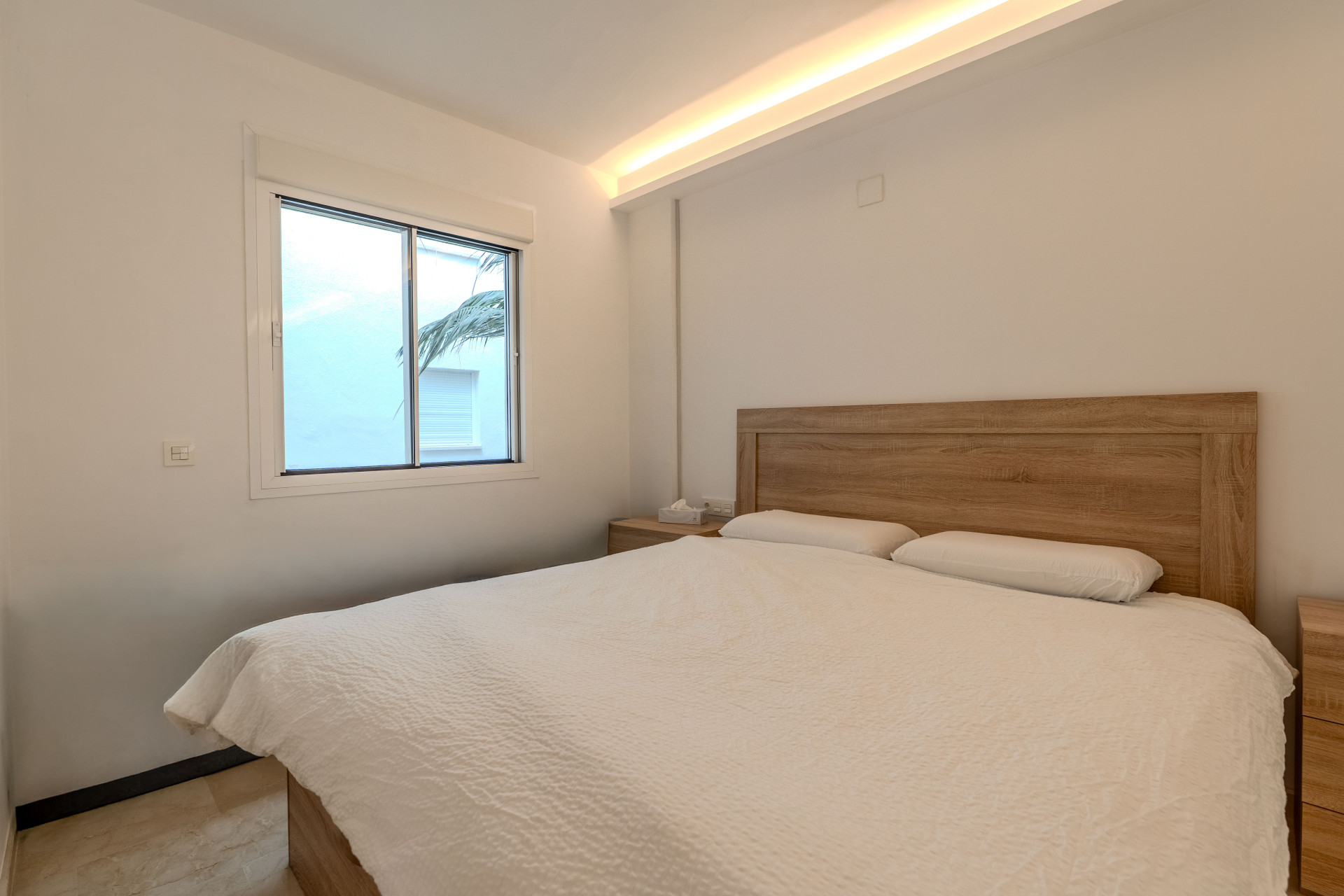 2 Bedroom Apartment in Marbella - Photo 7