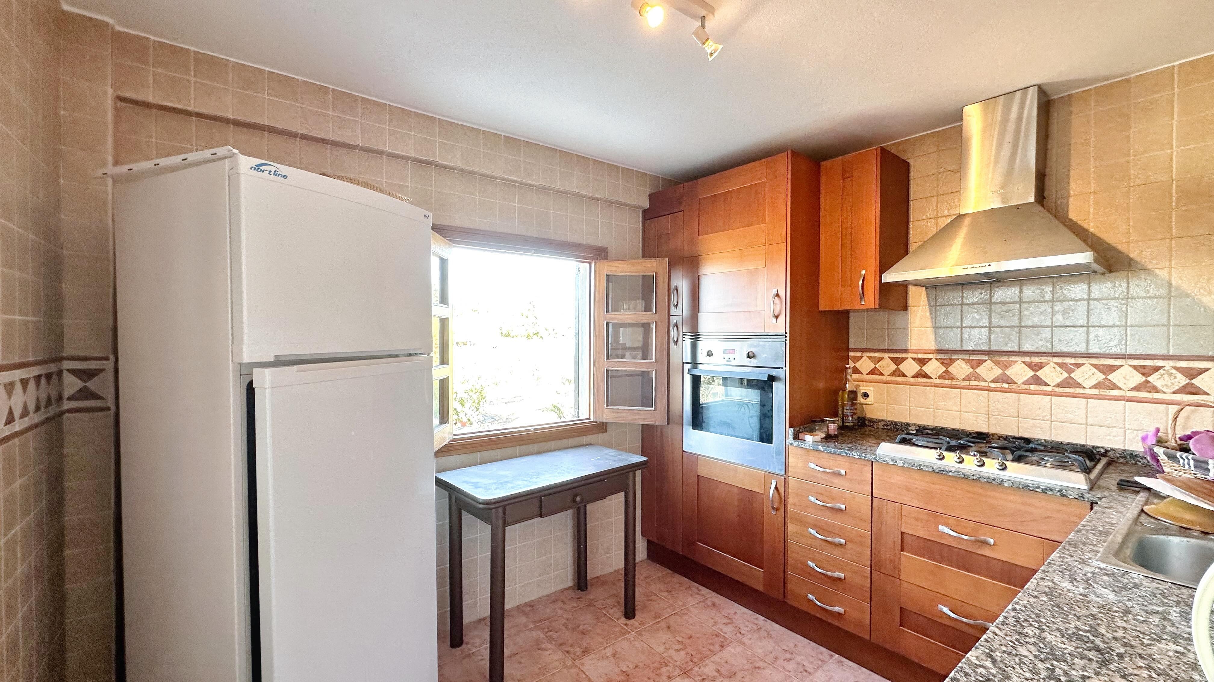 Chalet de 3 dormitorios con piscina en Baleares – Foto 12