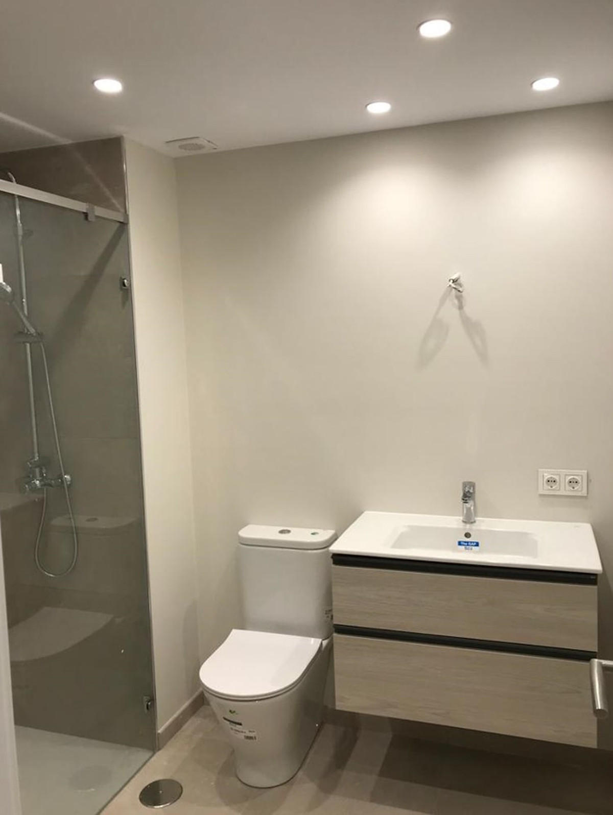 4 Bedroom Penthouse in San Pedro de Alcántara - Photo 17
