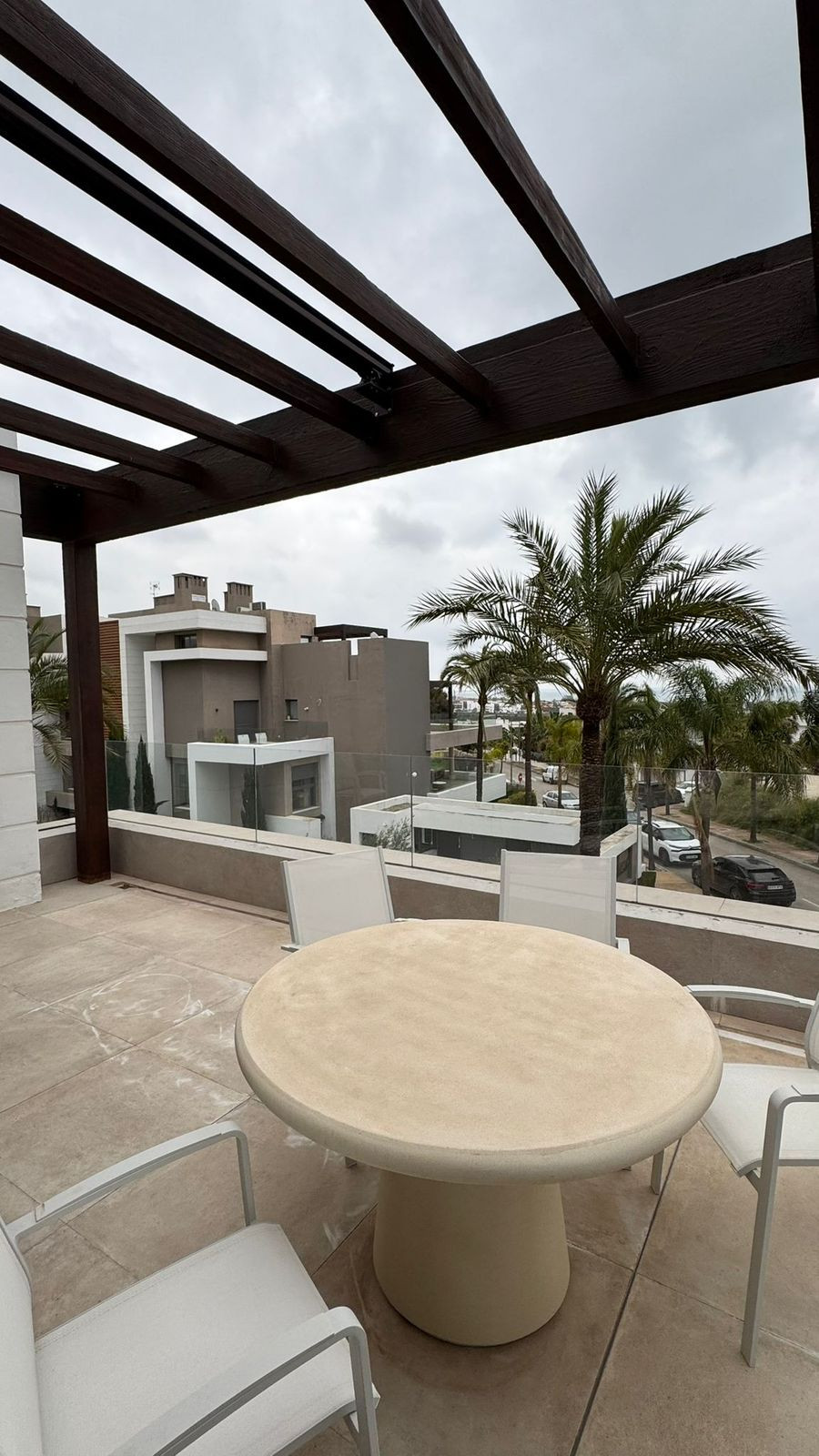 2 Bedroom Penthouse in Estepona - Foto 23