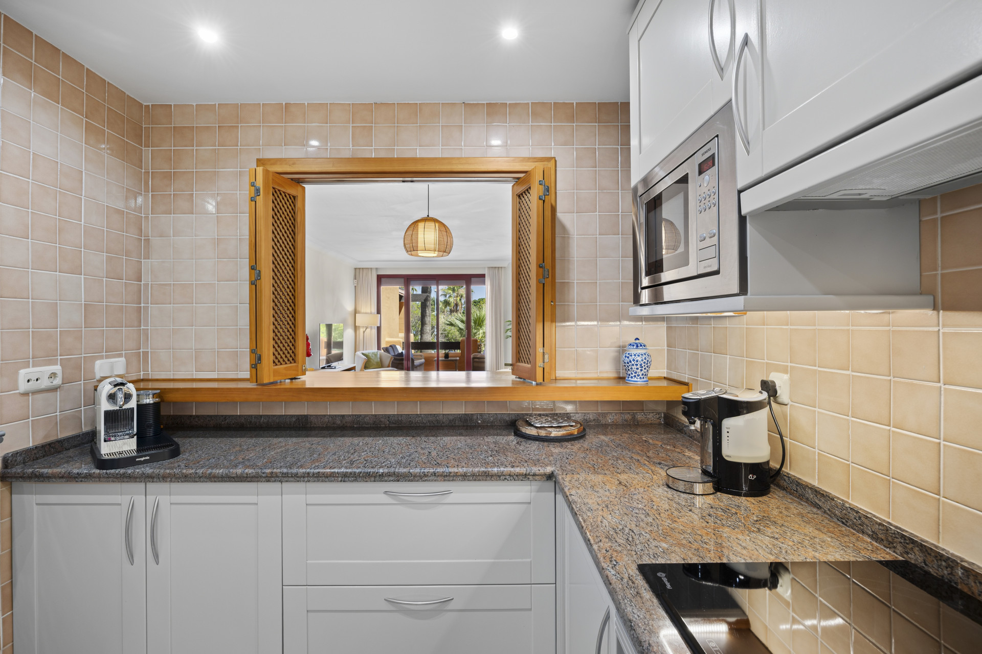 3 Bedroom Penthouse in San Pedro de Alcántara - Photo 13