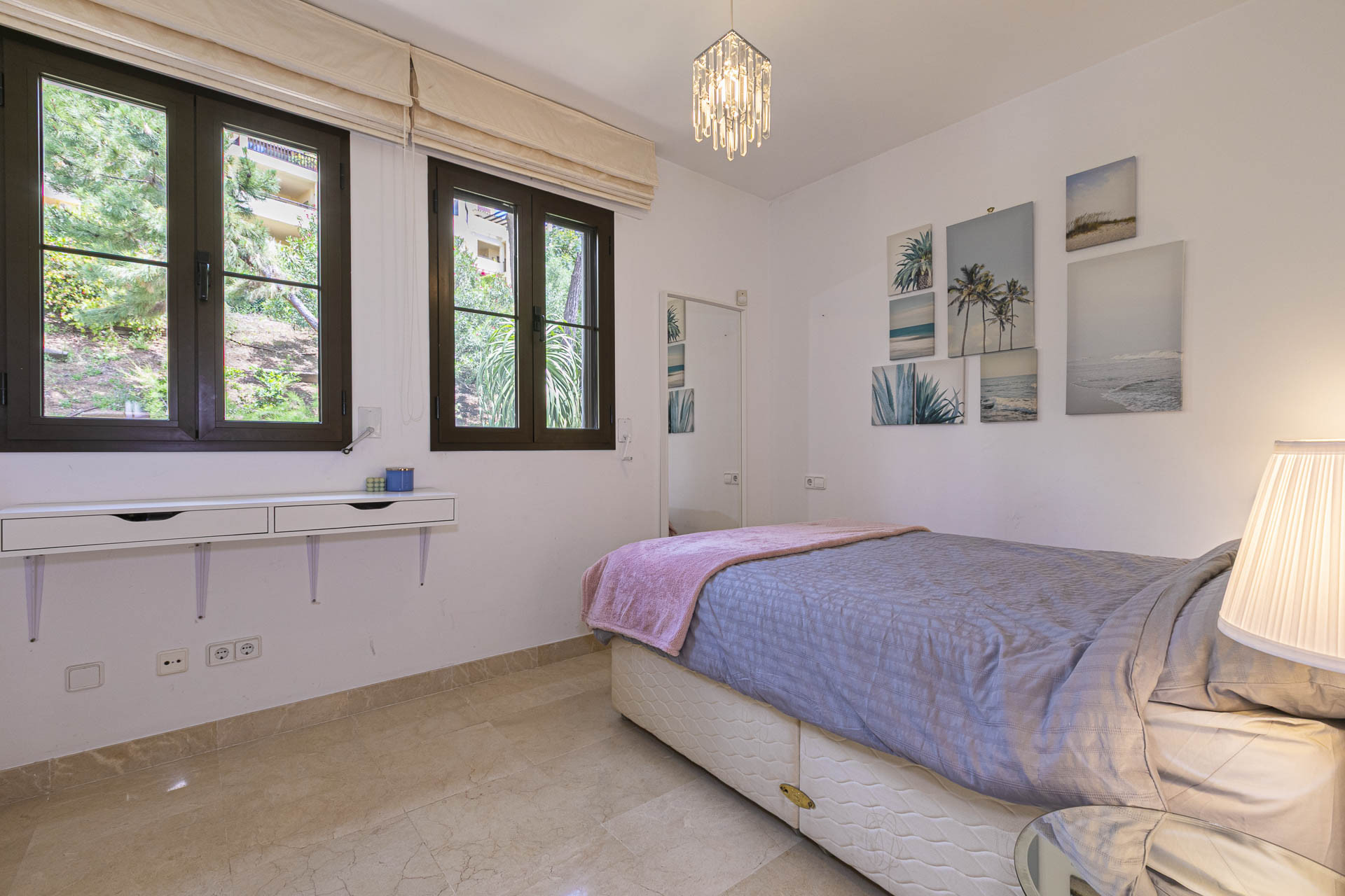 4 Bedroom Townhouse in Benahavís - Foto 25