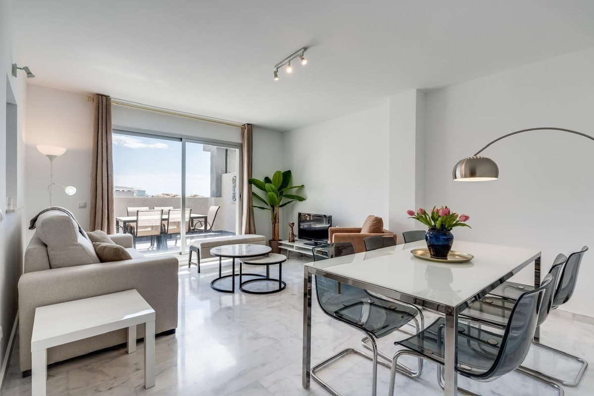 2 Bedroom Penthouse in Mijas - Photo 19