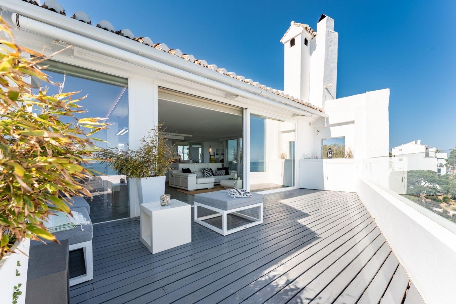 2 Bedroom Penthouse in Mijas - Photo 14