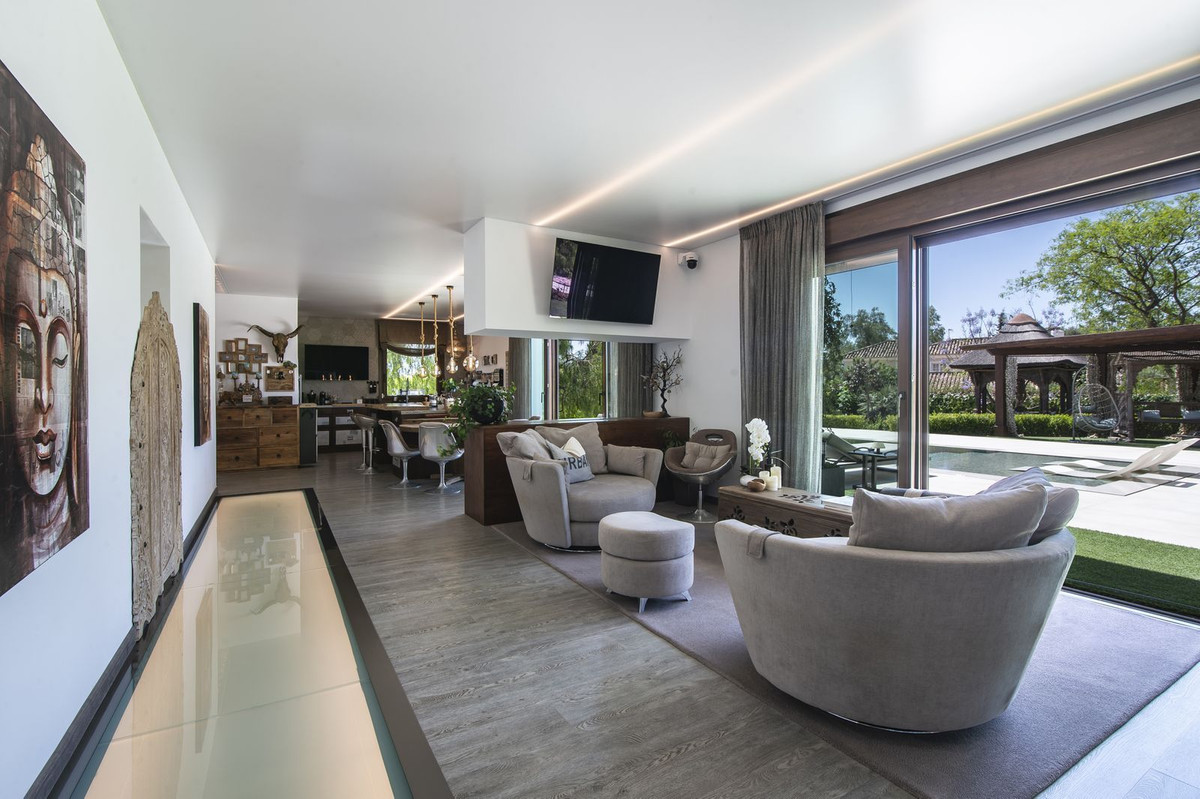 6 Bedroom Villa in Benahavís - Foto 4