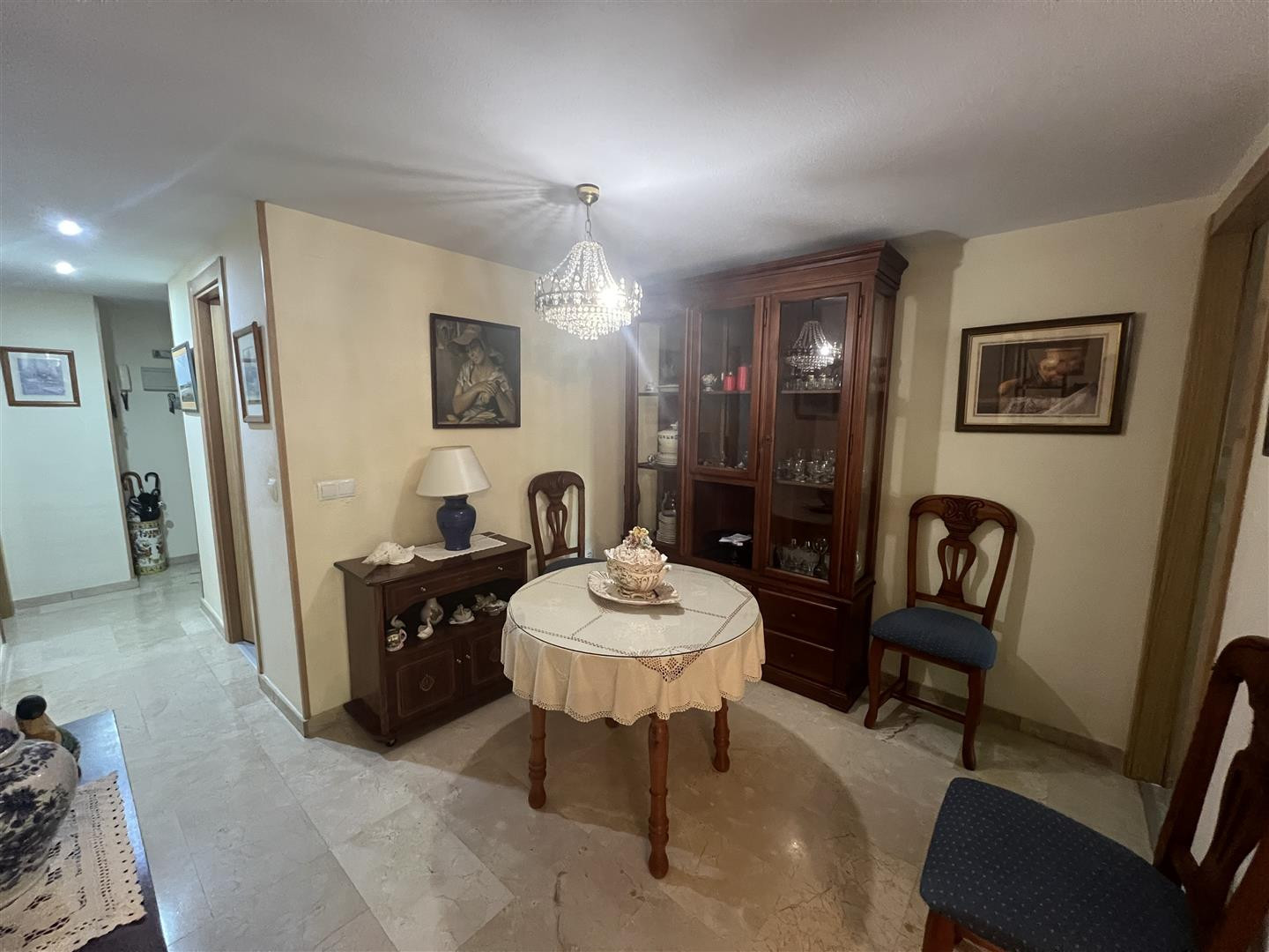 2 Bedroom Apartment in Marbella - Photo 7