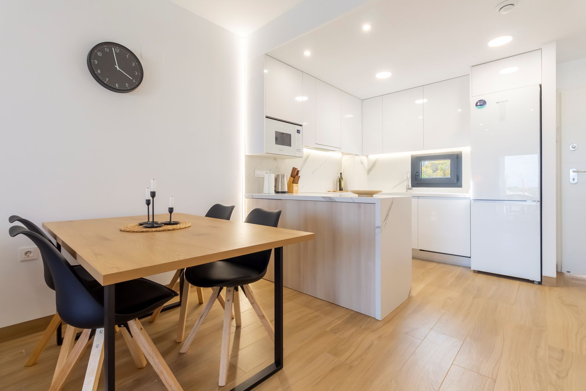 Apartamento com 2 quartos com piscina em Alicante, Espanha – Foto 5