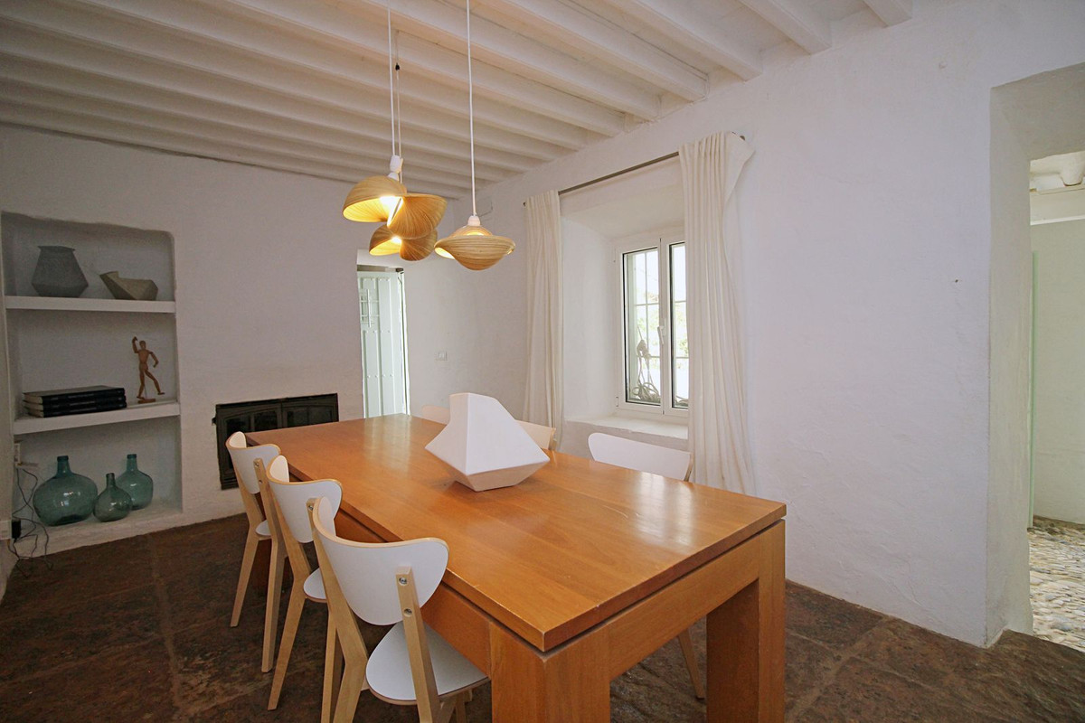 4 Bedroom Country house in Coín - Фото 41