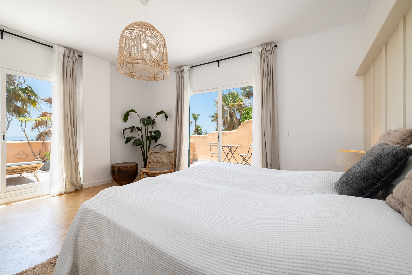 Piso de 3 dormitorios con piscina en Málaga – Foto 30