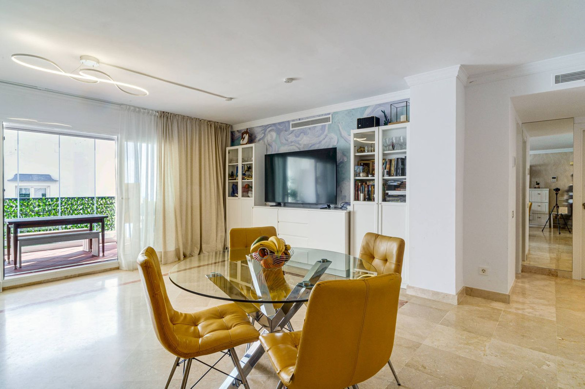 3 Bedroom Apartment in Benahavís - Foto 7