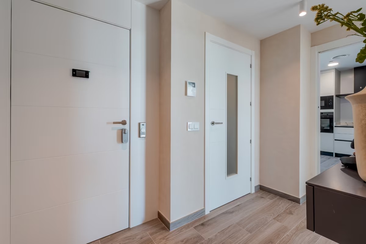 3 Bedroom Apartment in Torremolinos - Photo 13