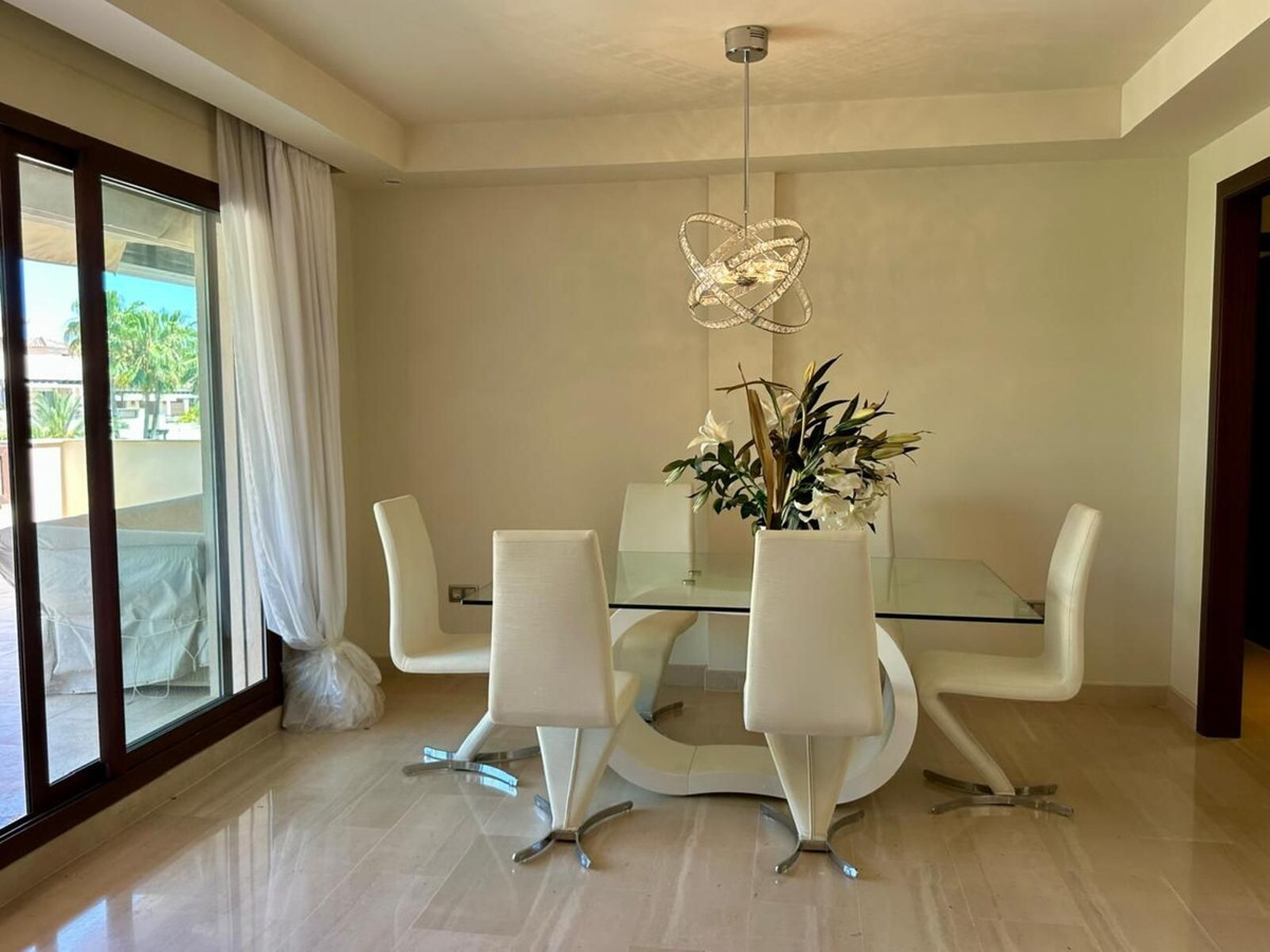 Apartamento com 3 quartos com piscina em Málaga, Espanha – Foto 2