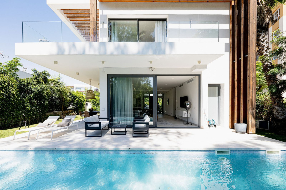 Villa in Atalaya