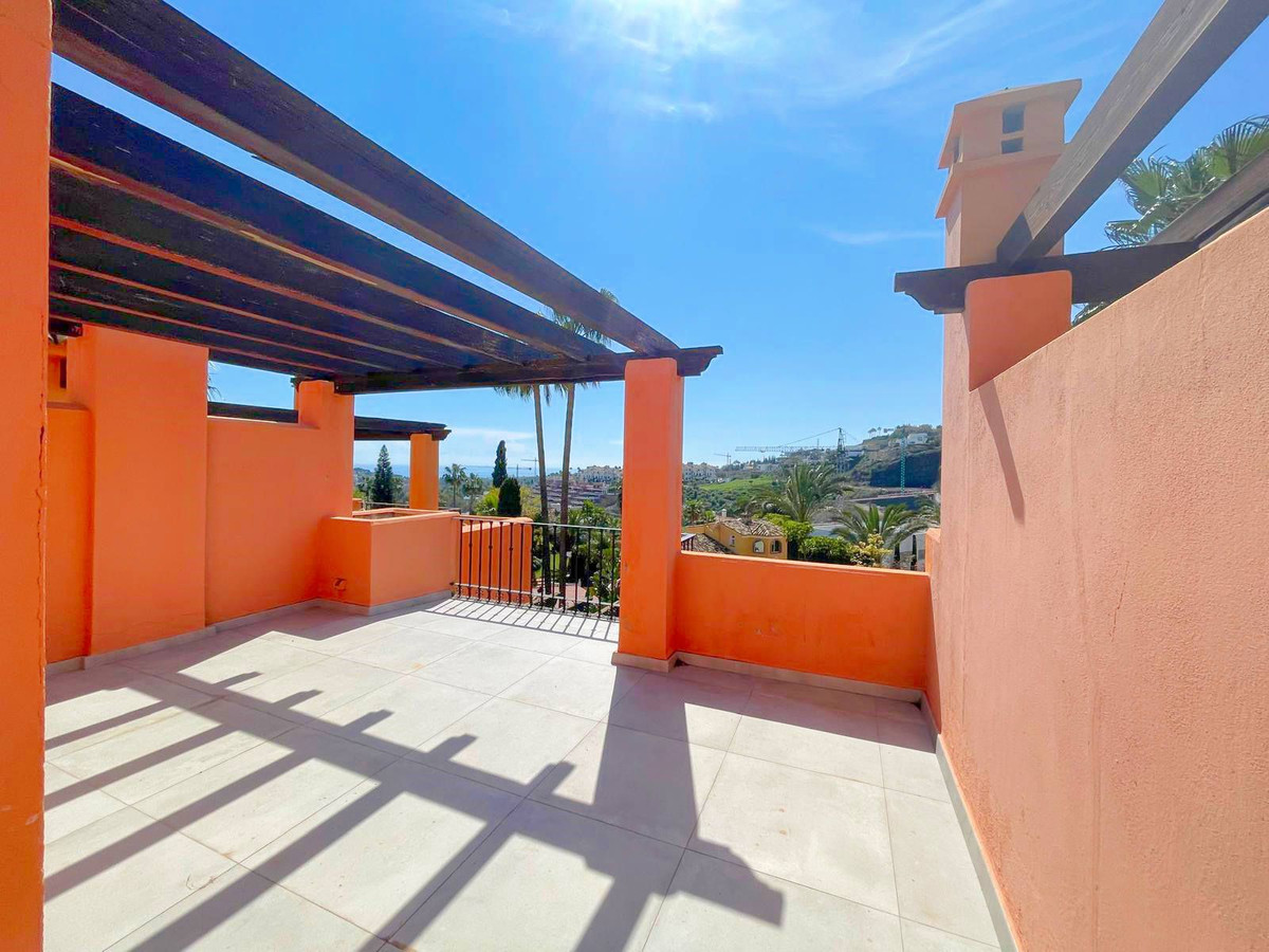 3 Bedroom Townhouse in Estepona - Photo 32