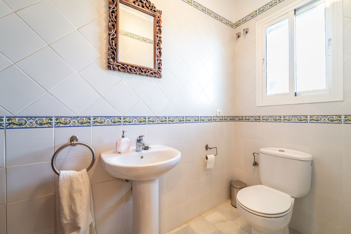 3 Bedroom Townhouse in Marbella - Photo 20