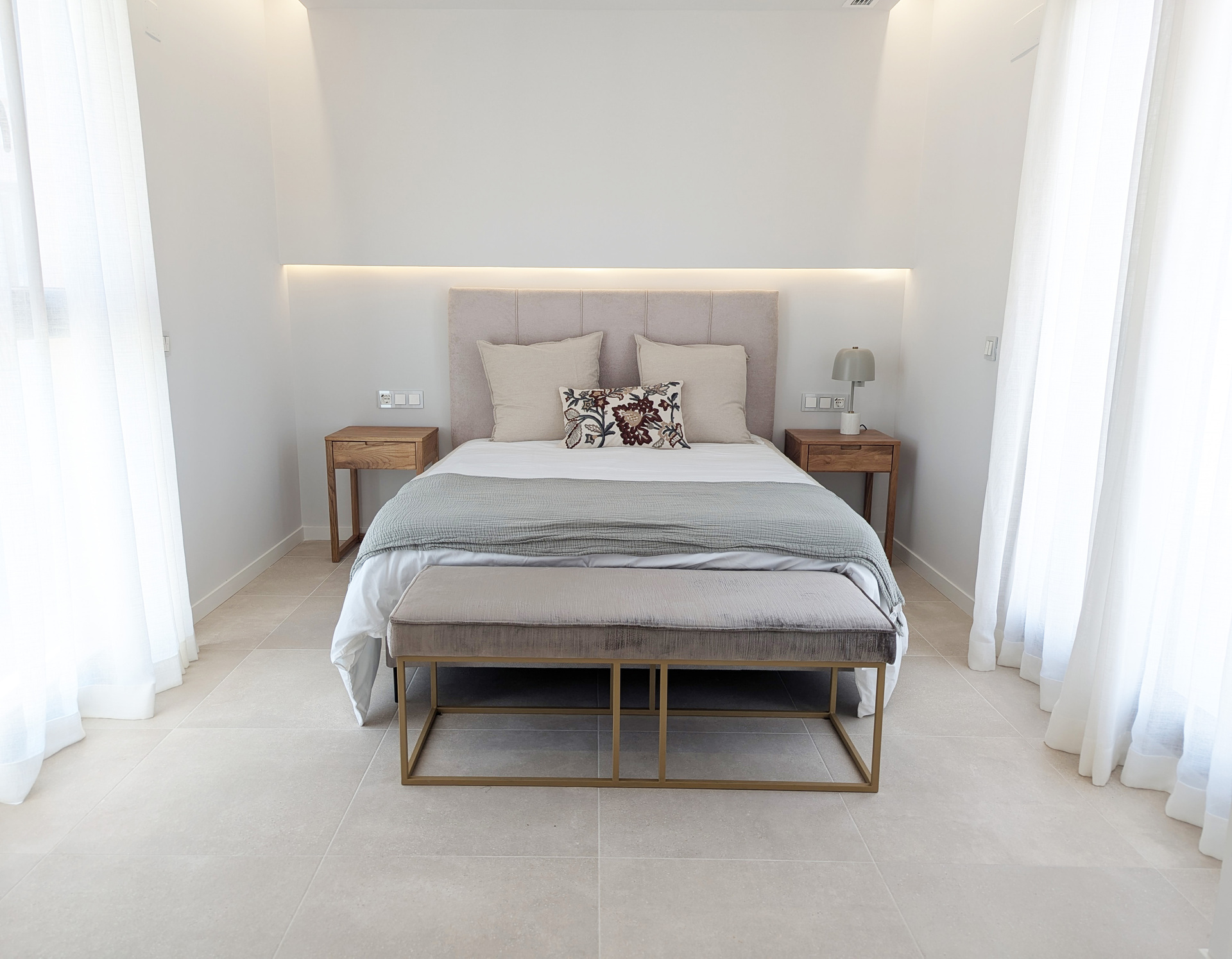 Apartamento com 2 quartos com vista mar em Alicante, Espanha – Foto 9