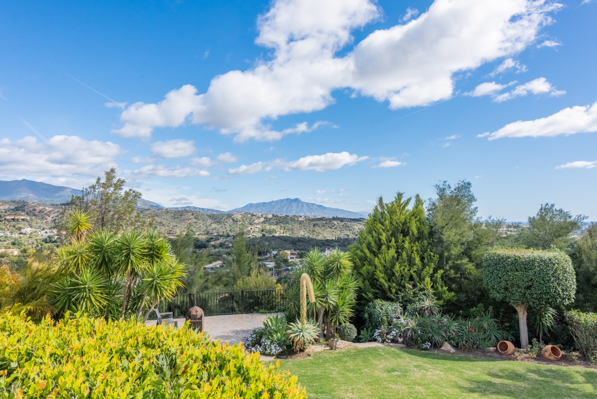 6 Bedroom Villa in Estepona - Фото 15