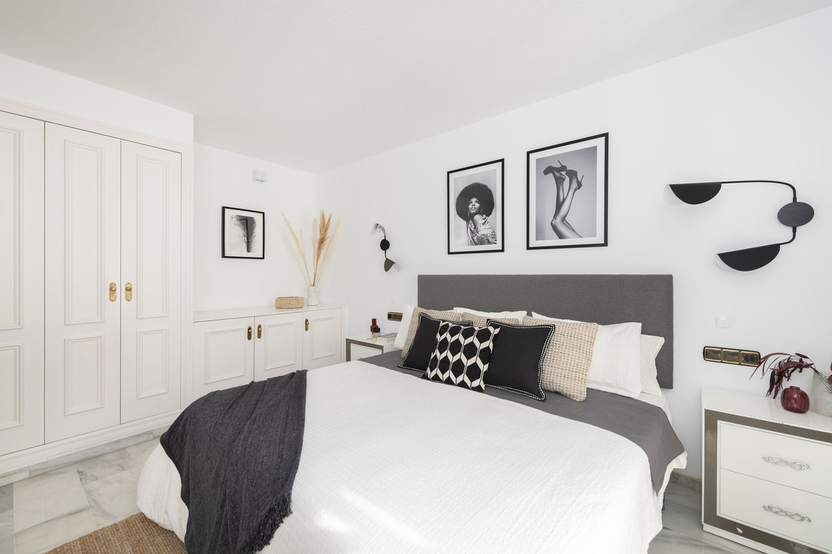 2 Bedroom Apartment in Marbella - Foto 13