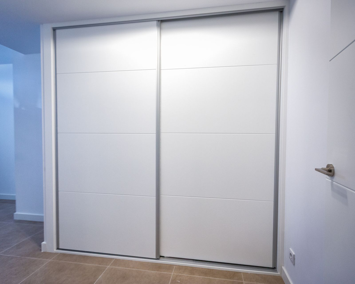 2 Bedroom Apartment in Fuengirola - Photo 26