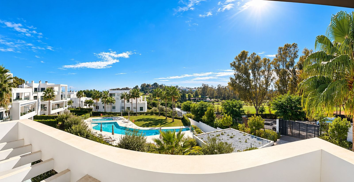 3 Bedroom Penthouse in Benahavís - Photo 19