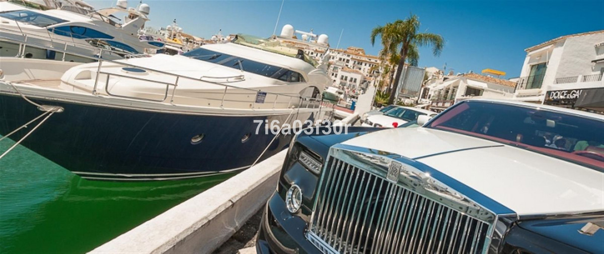 3 Bedroom Penthouse in San Pedro de Alcántara - Photo 27