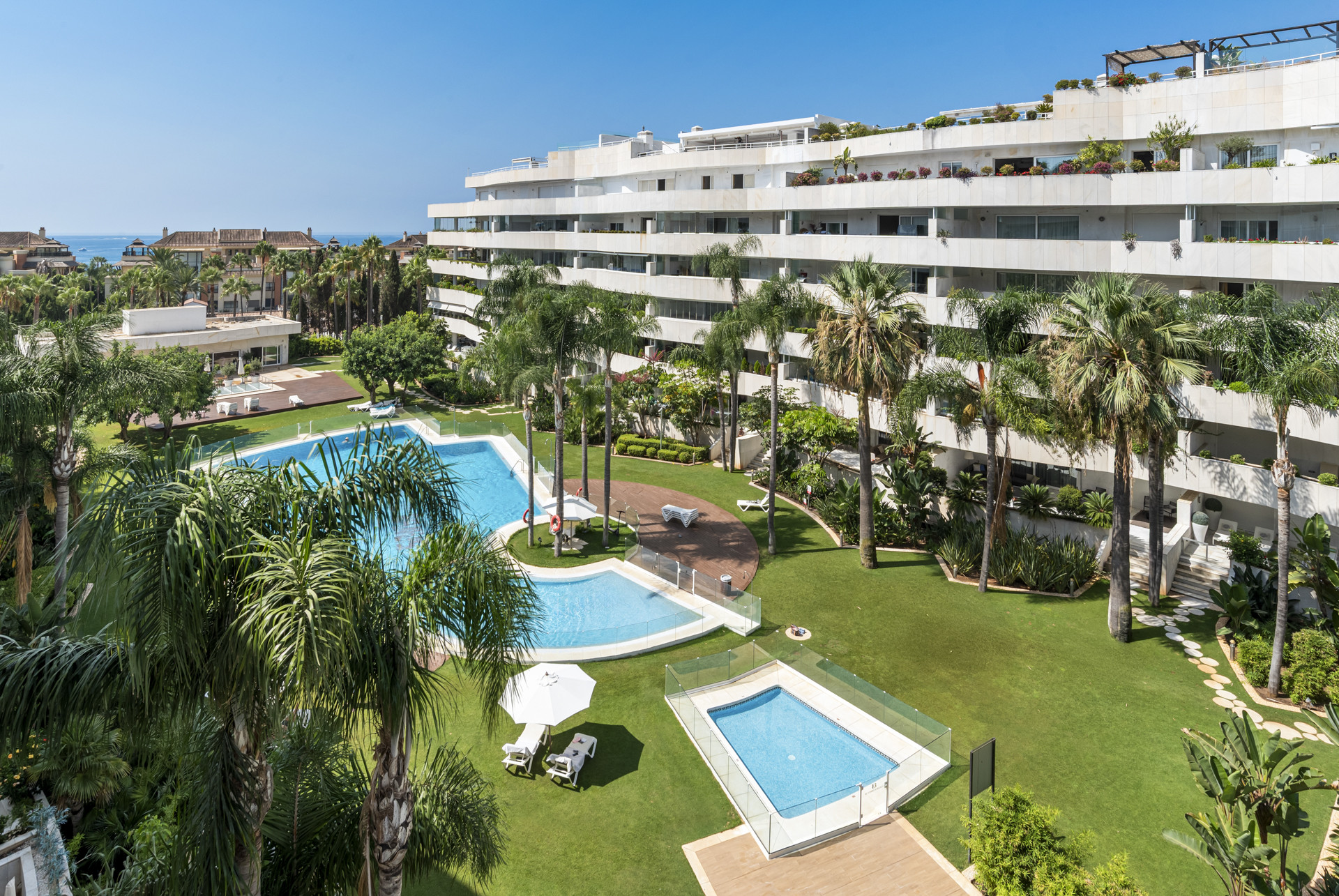 6 dorm. alquiler vacacional en Puerto Banus