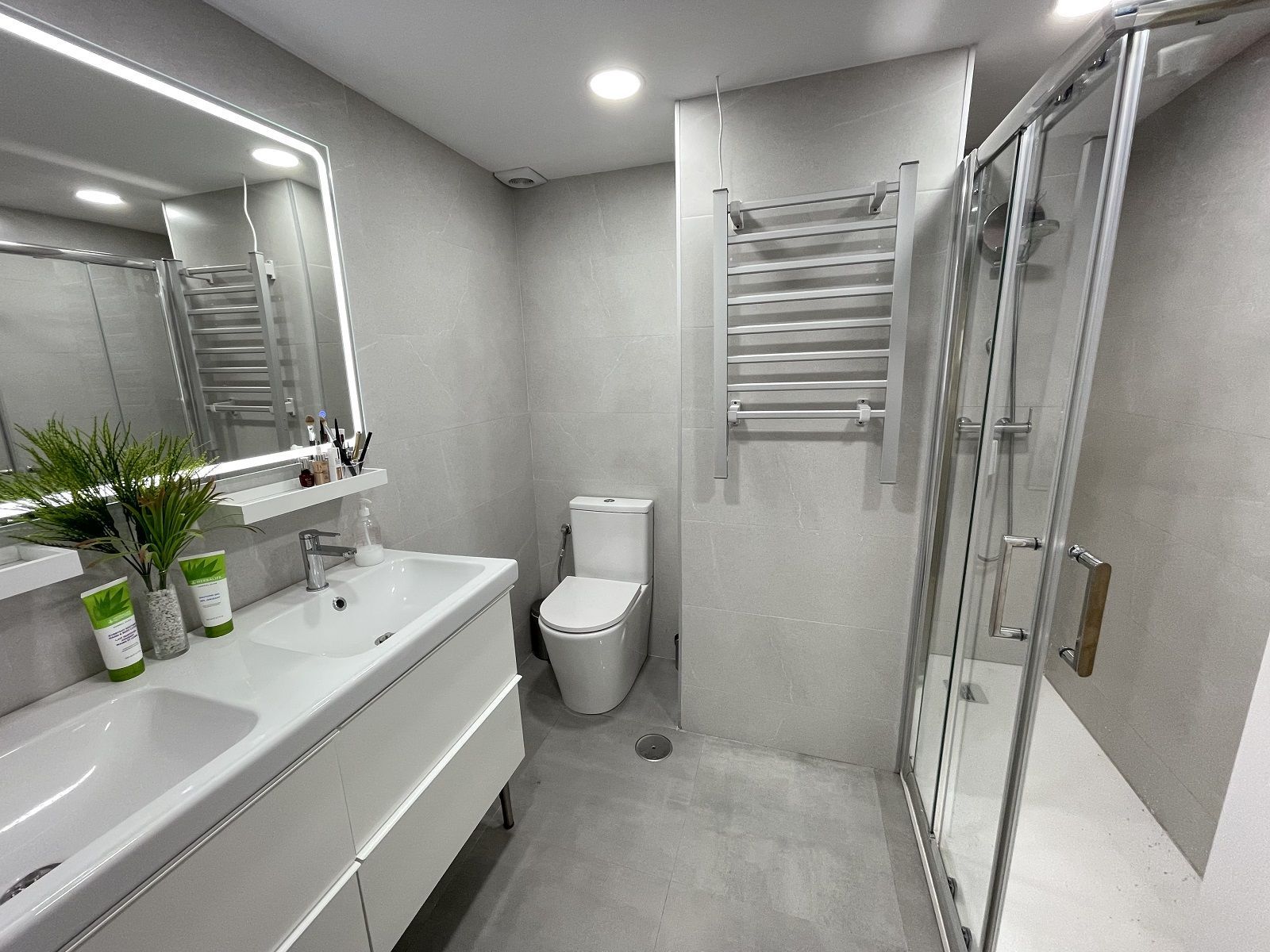 3 Bedroom Apartment in Marbella - Photo 7