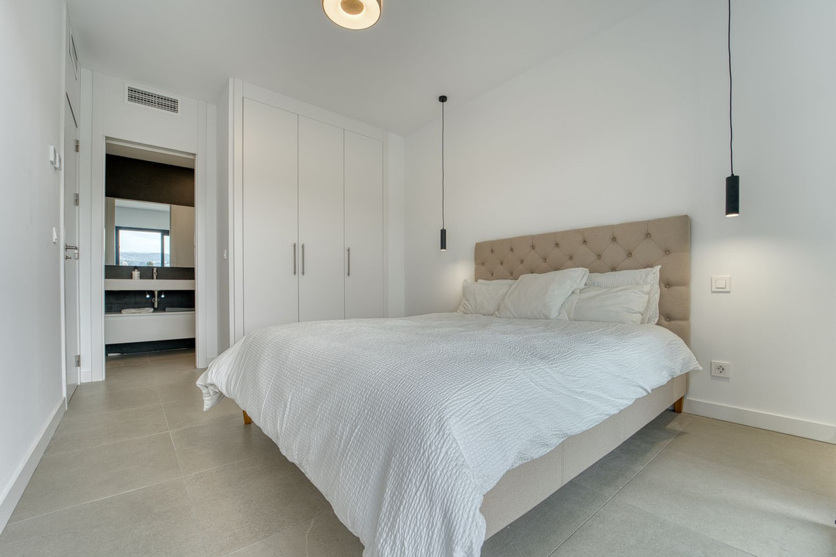 3 Bedroom Townhouse in Estepona - Фото 7