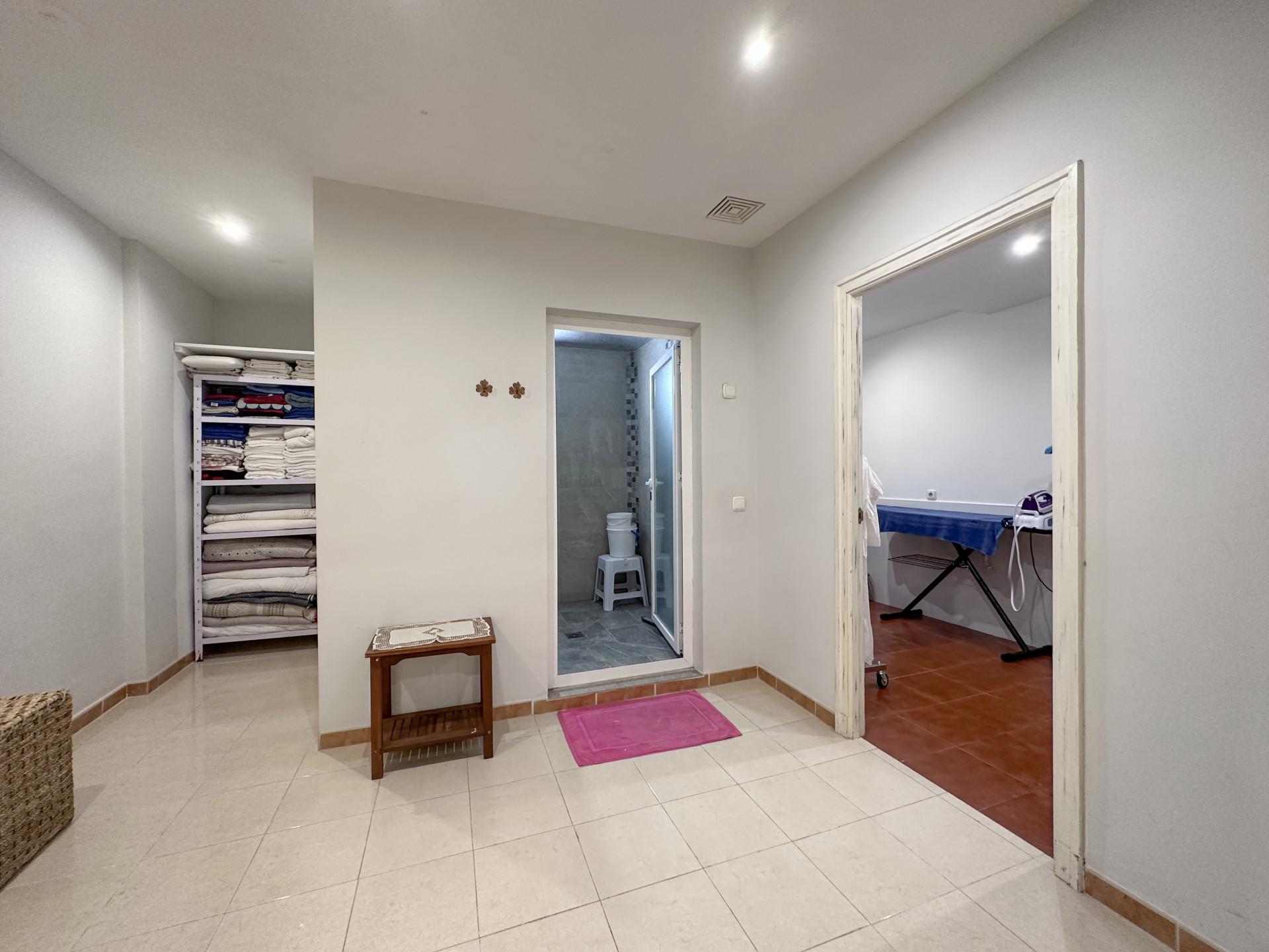 6 Bedroom Villa in Benahavís - Foto 29