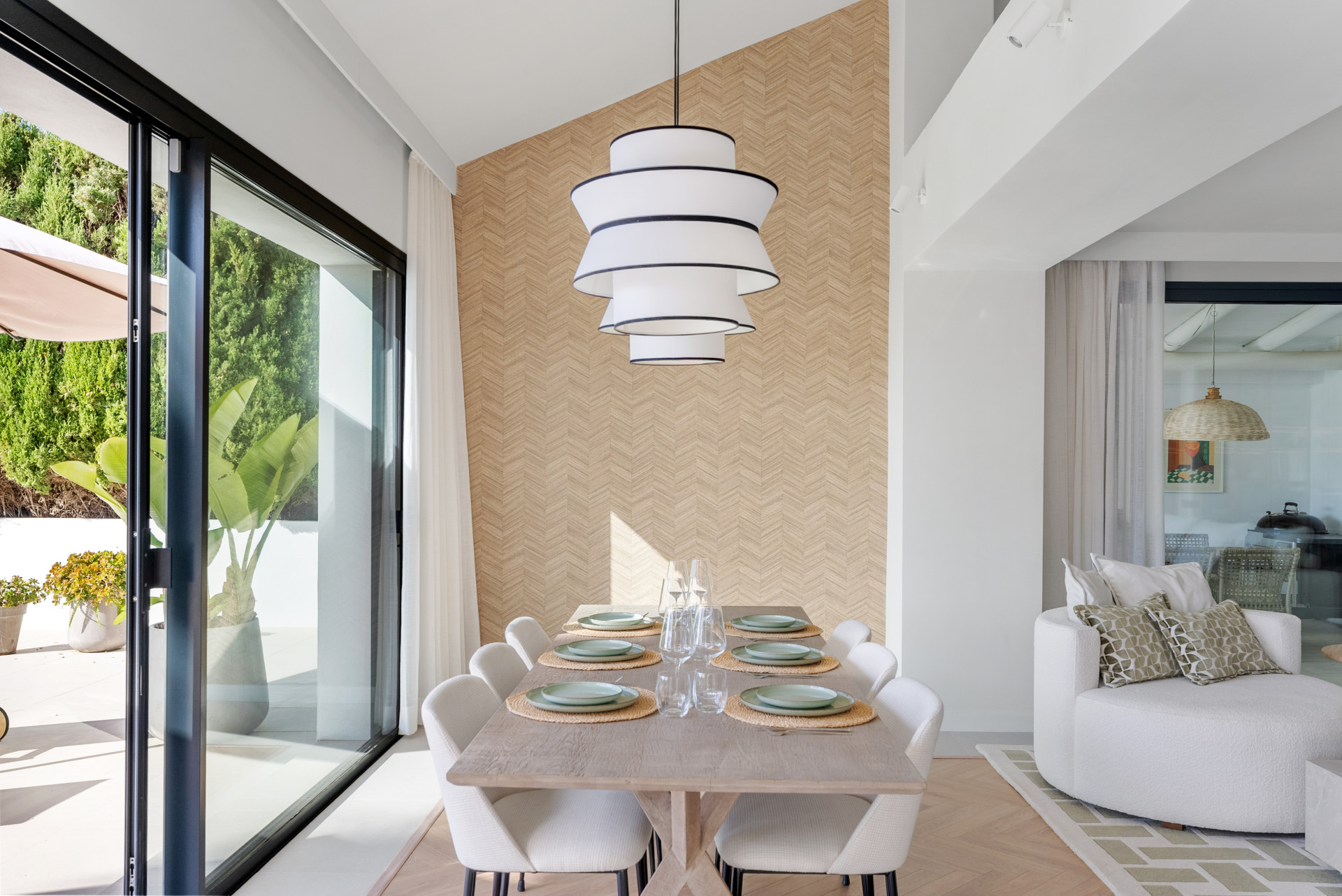 4 Bedroom Villa in Marbella - Photo 4