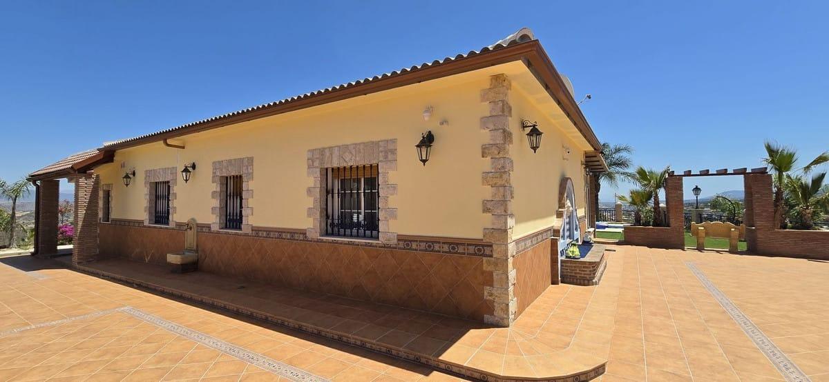 5 Bedroom Villa in Coín - Photo 7