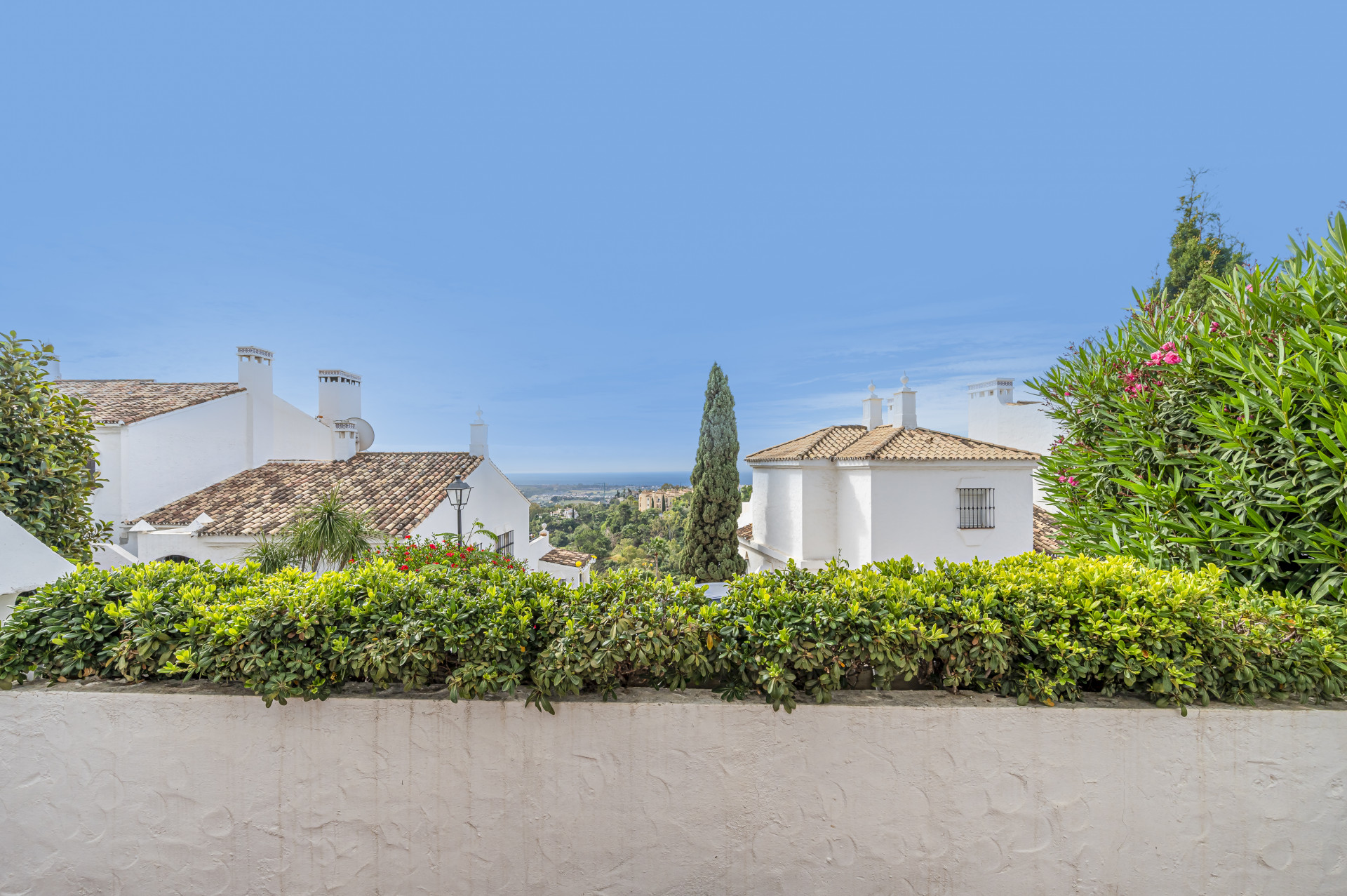 2 Bedroom Apartment in Benahavís - Фото 27