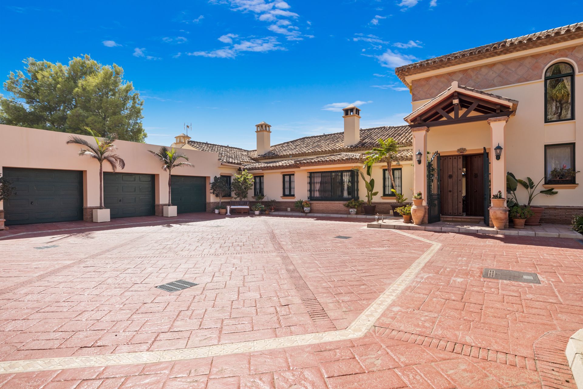 4 Bedroom Villa in Benahavís - Foto 2