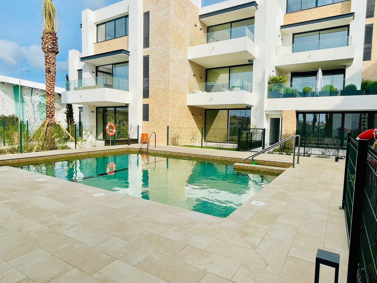 2 Bedroom Penthouse in Estepona