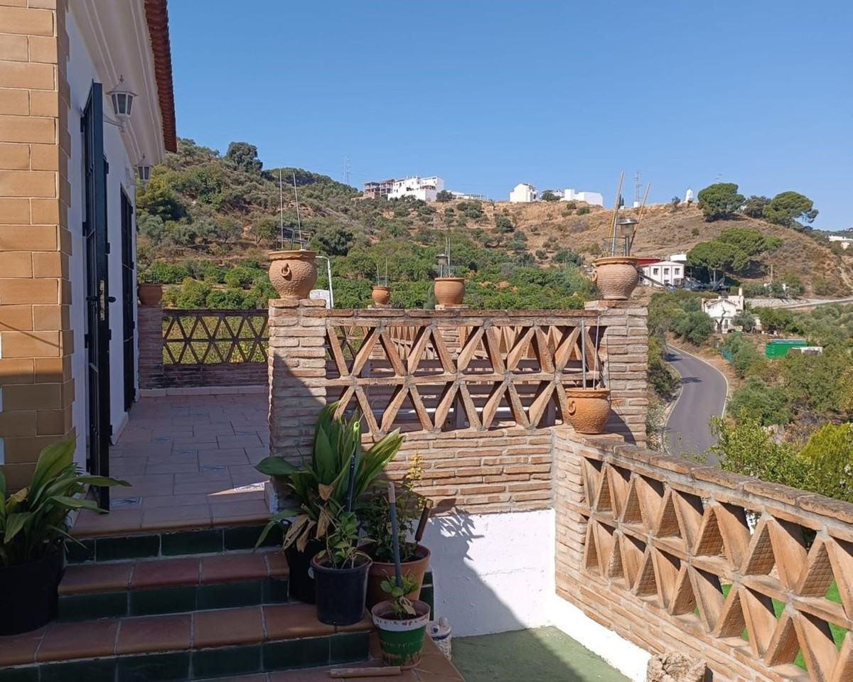 4 Bedroom Country house in Monda - Foto 17