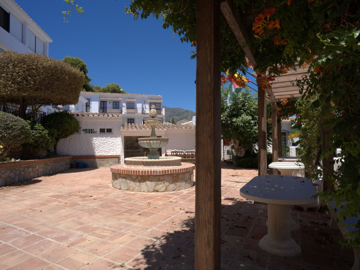 5 Bedroom Villa in Fuengirola - Photo 14