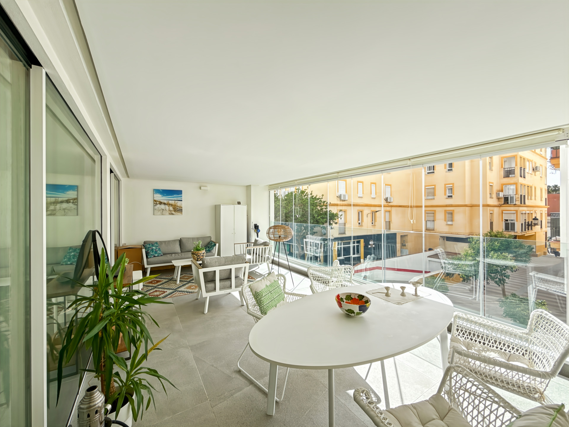 2 Bedroom Apartment in Estepona - Photo 8