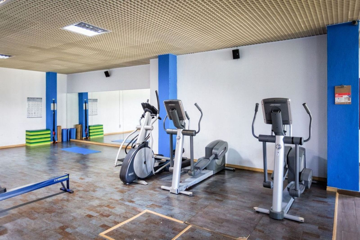 3 Bedroom Penthouse in Estepona - Photo 43