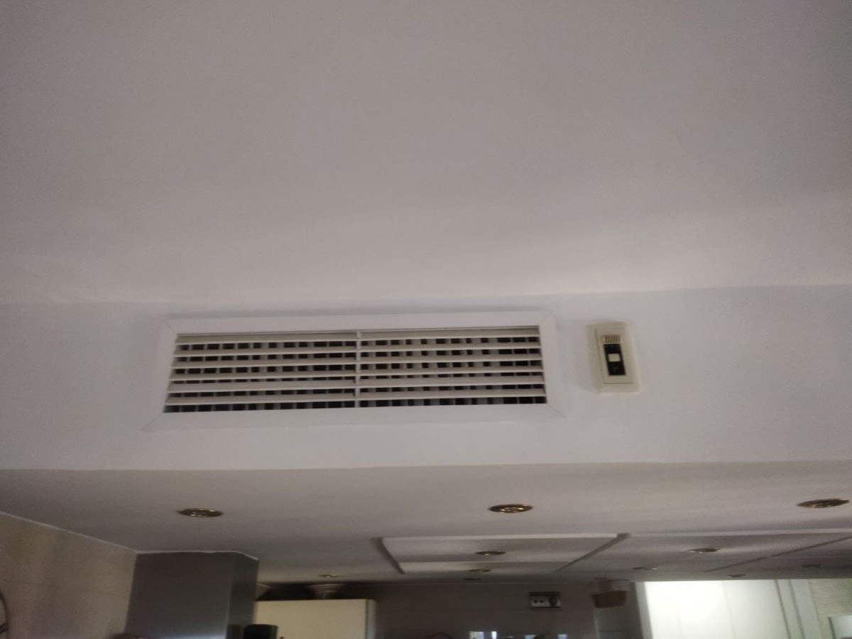 1 Bedroom Apartment in Estepona - Foto 15