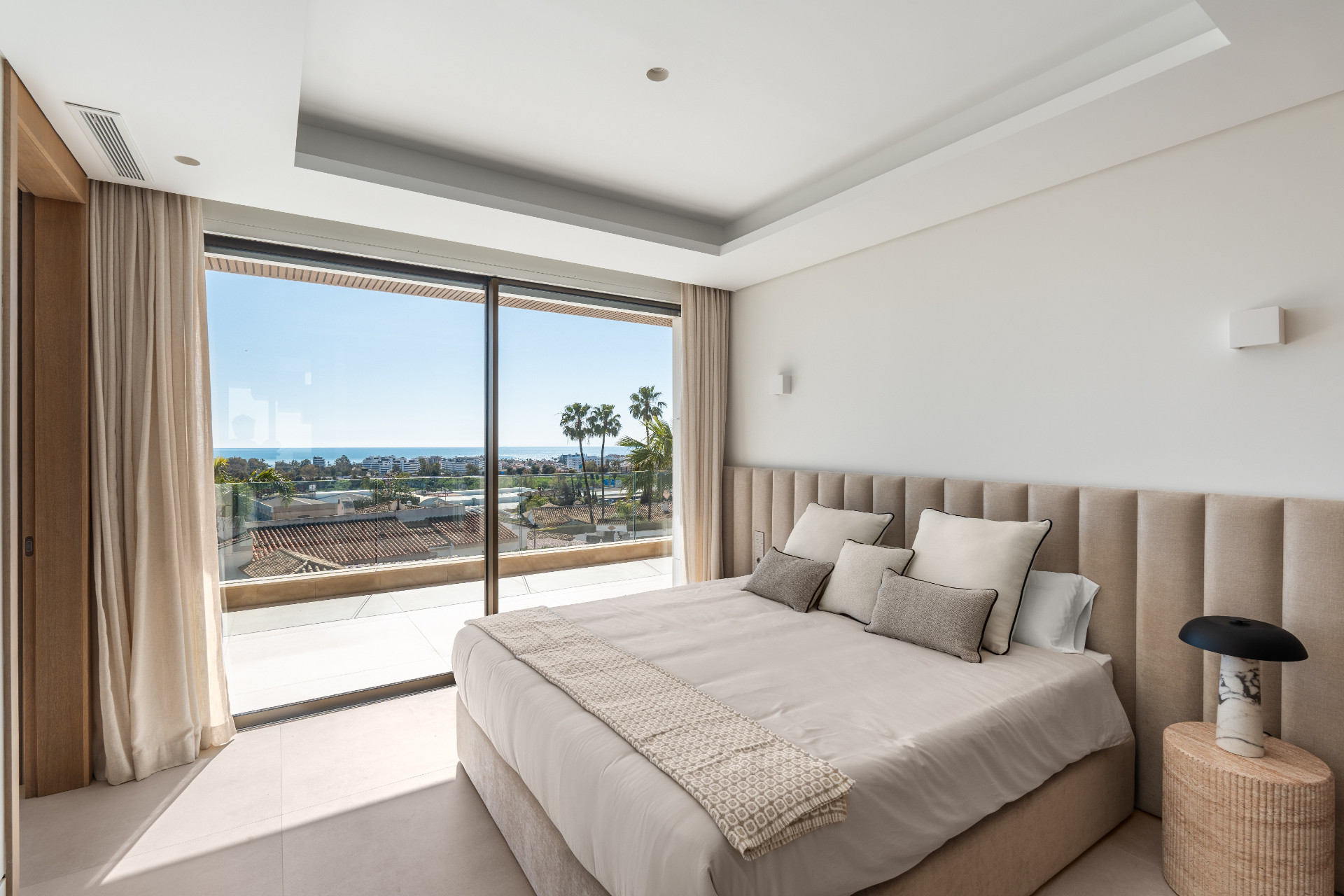 5 Bedroom Villa in Málaga - Photo 19