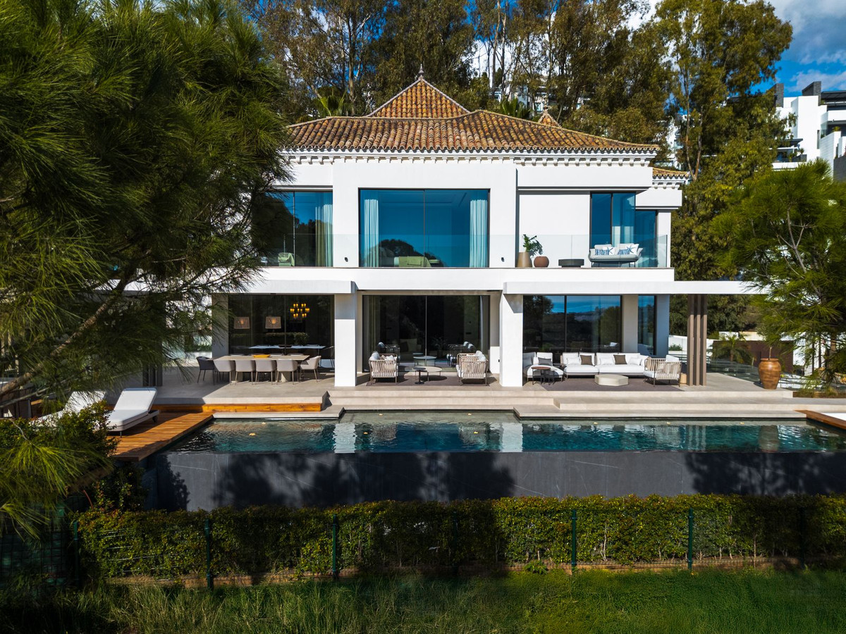 6 Bedroom Villa in Benahavís - Foto 12