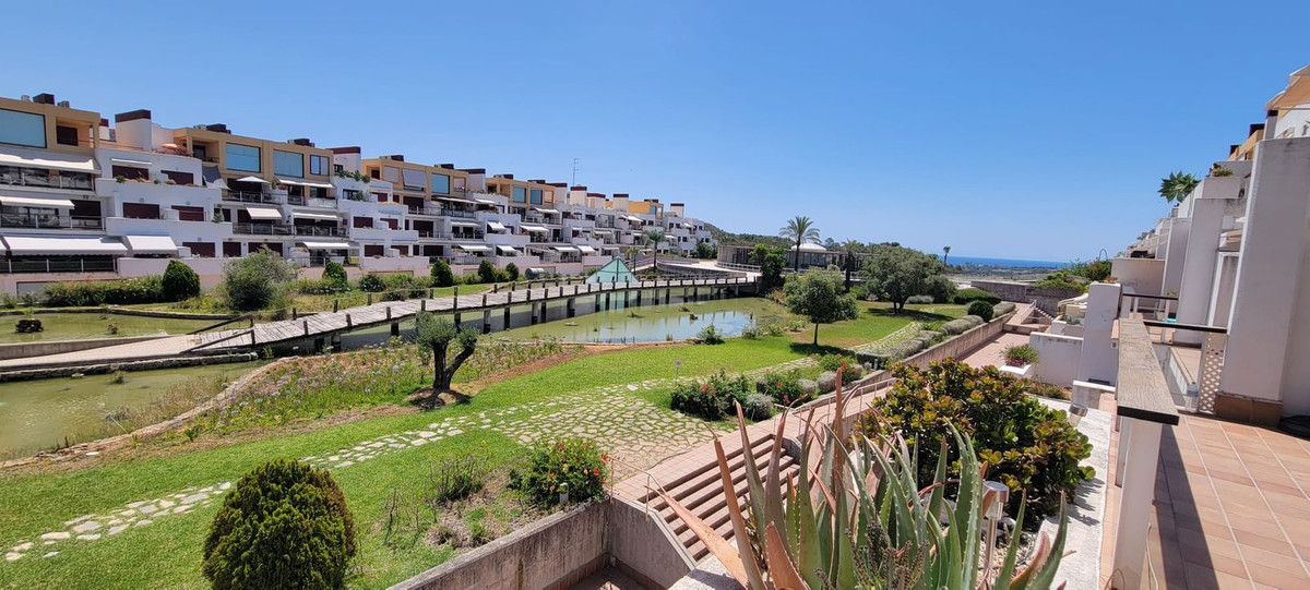 1 Bedroom Apartment in Benahavís - Photo 49
