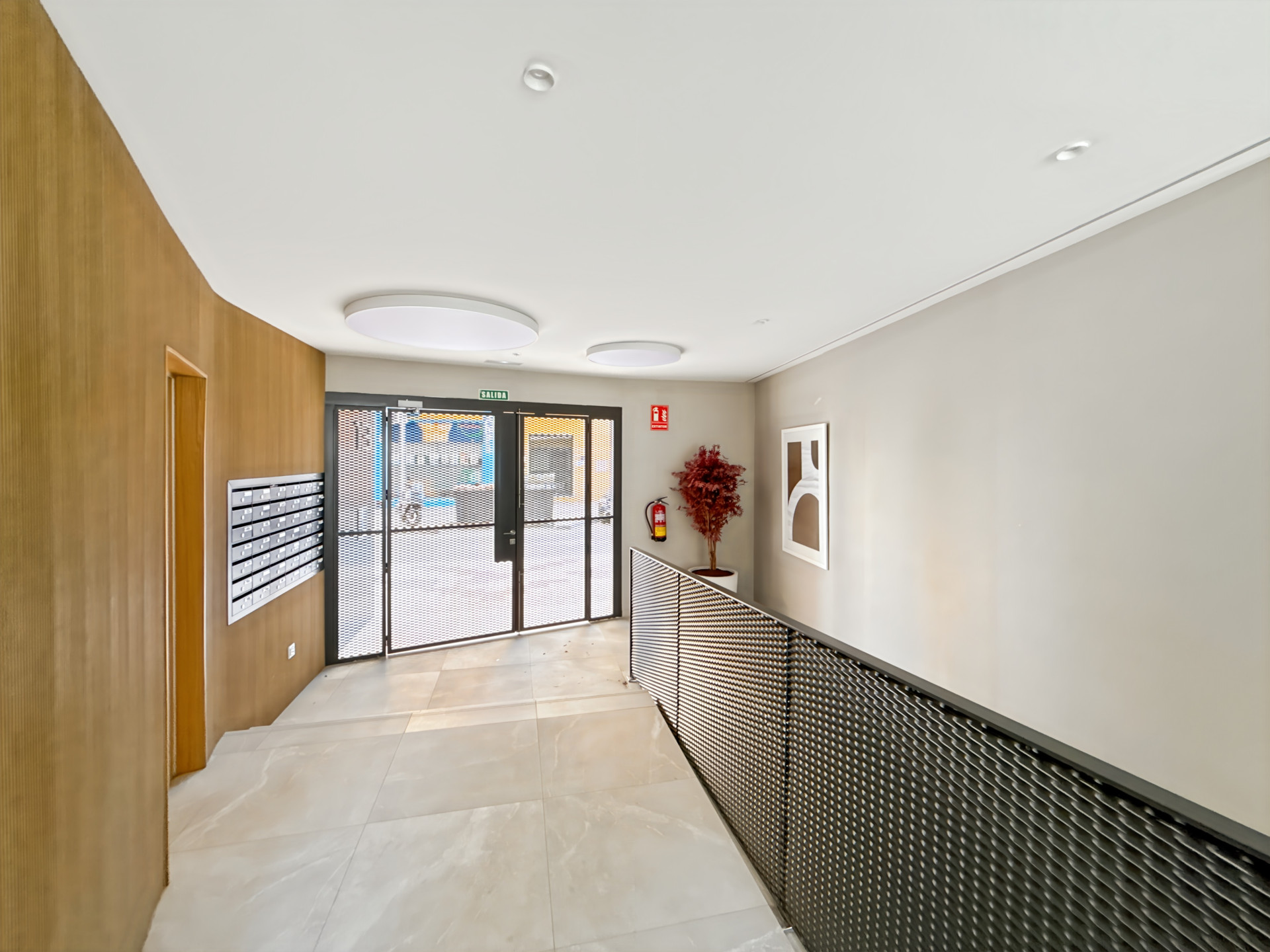 2 Bedroom Apartment in Málaga - Photo 31