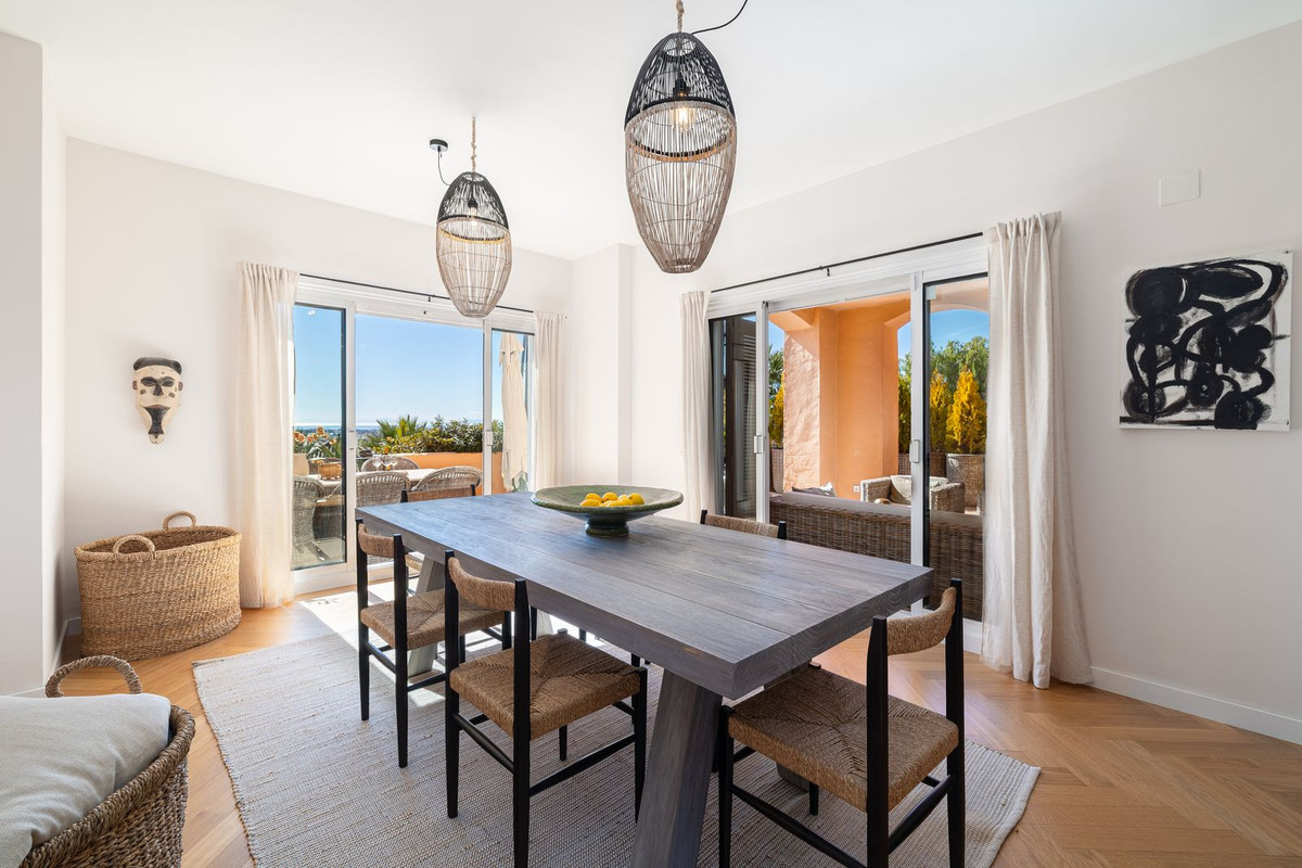 3 Bedroom Apartment in Marbella - Photo 6