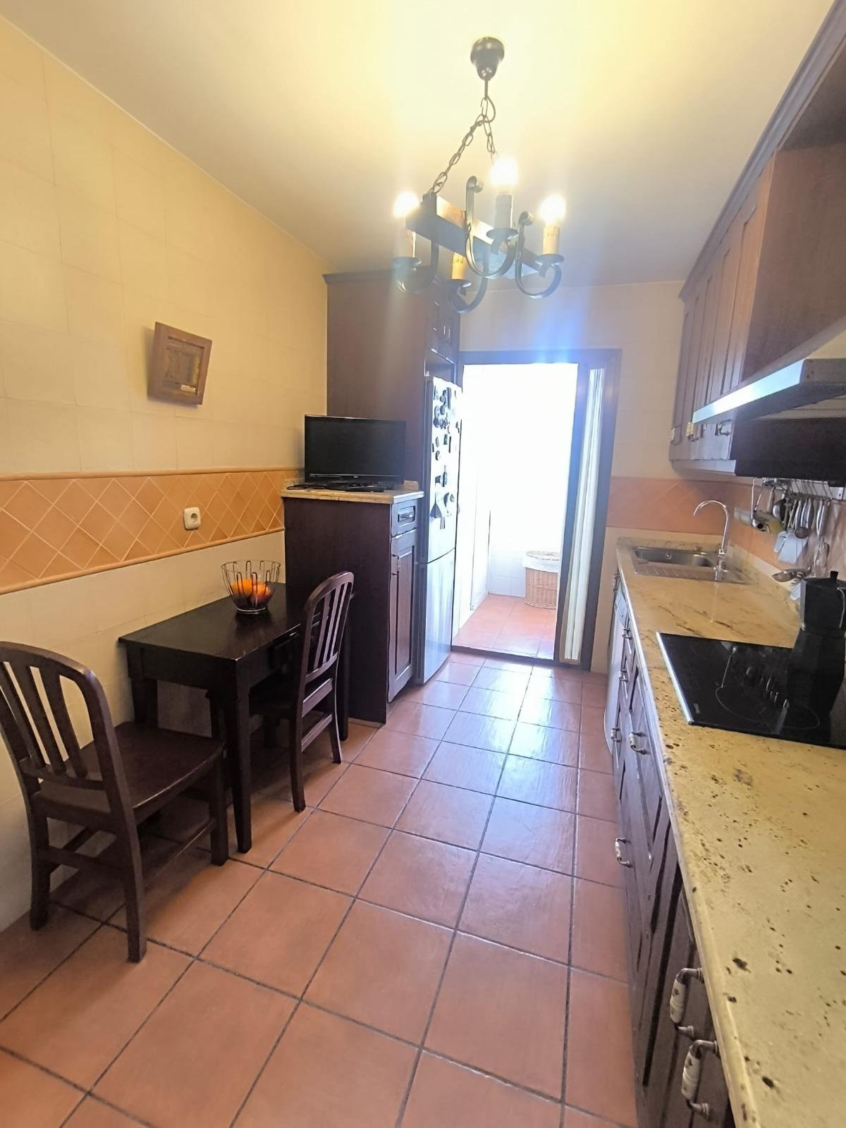 3 Bedroom Apartment in Fuengirola - Photo 17