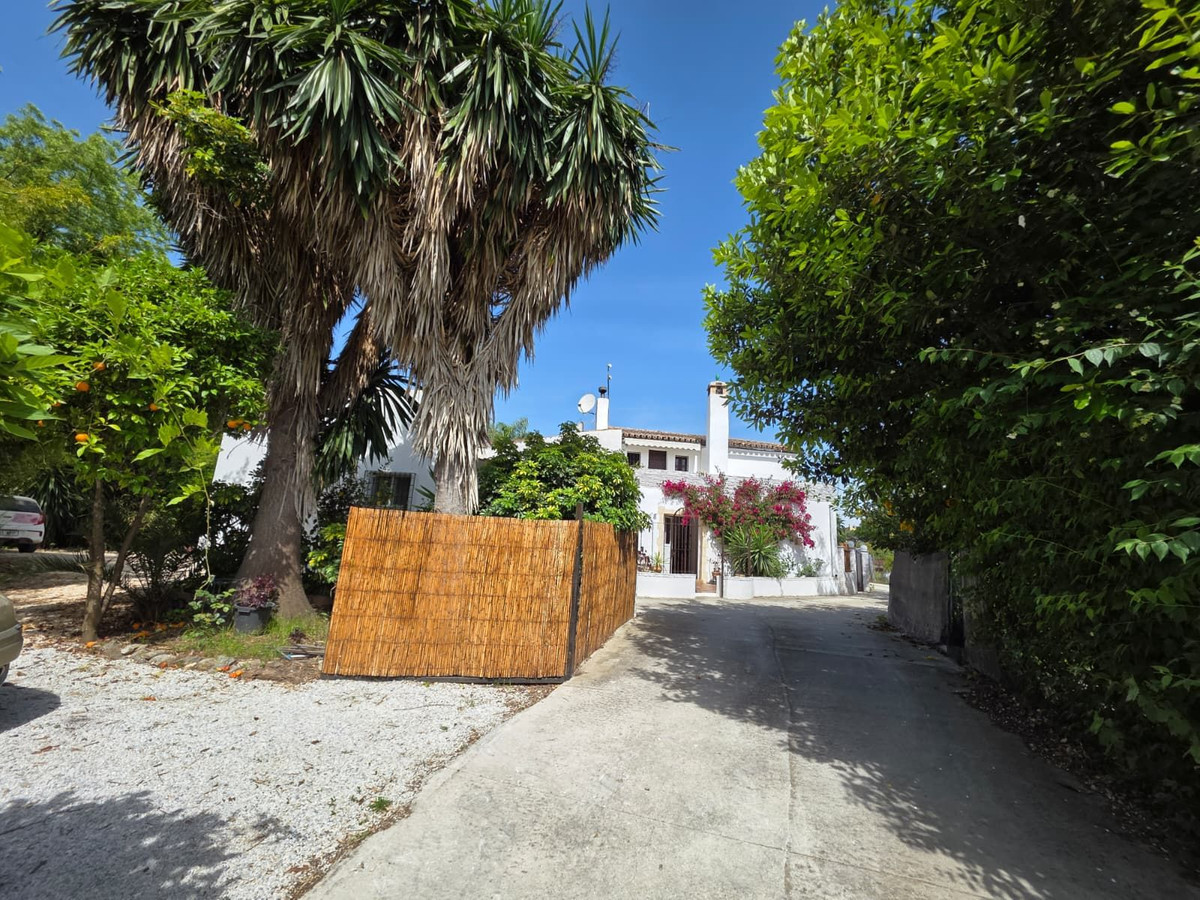 4 Bedroom Country house in Alhaurín el Grande - Photo 77