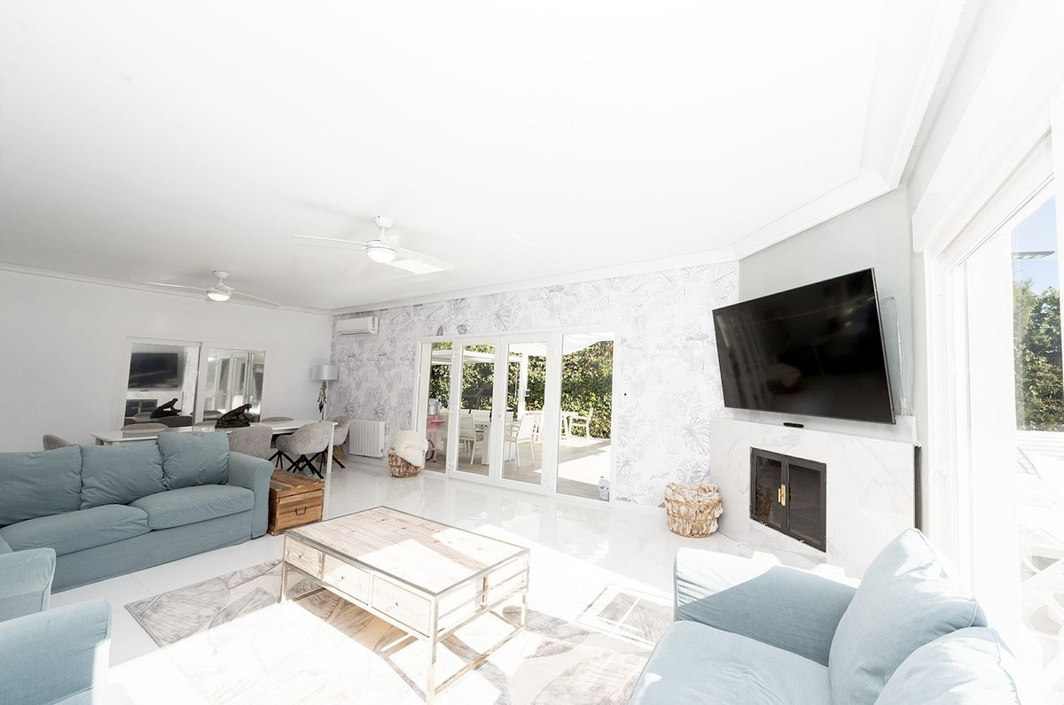 6 Bedroom Villa in Benalmádena - Foto 10