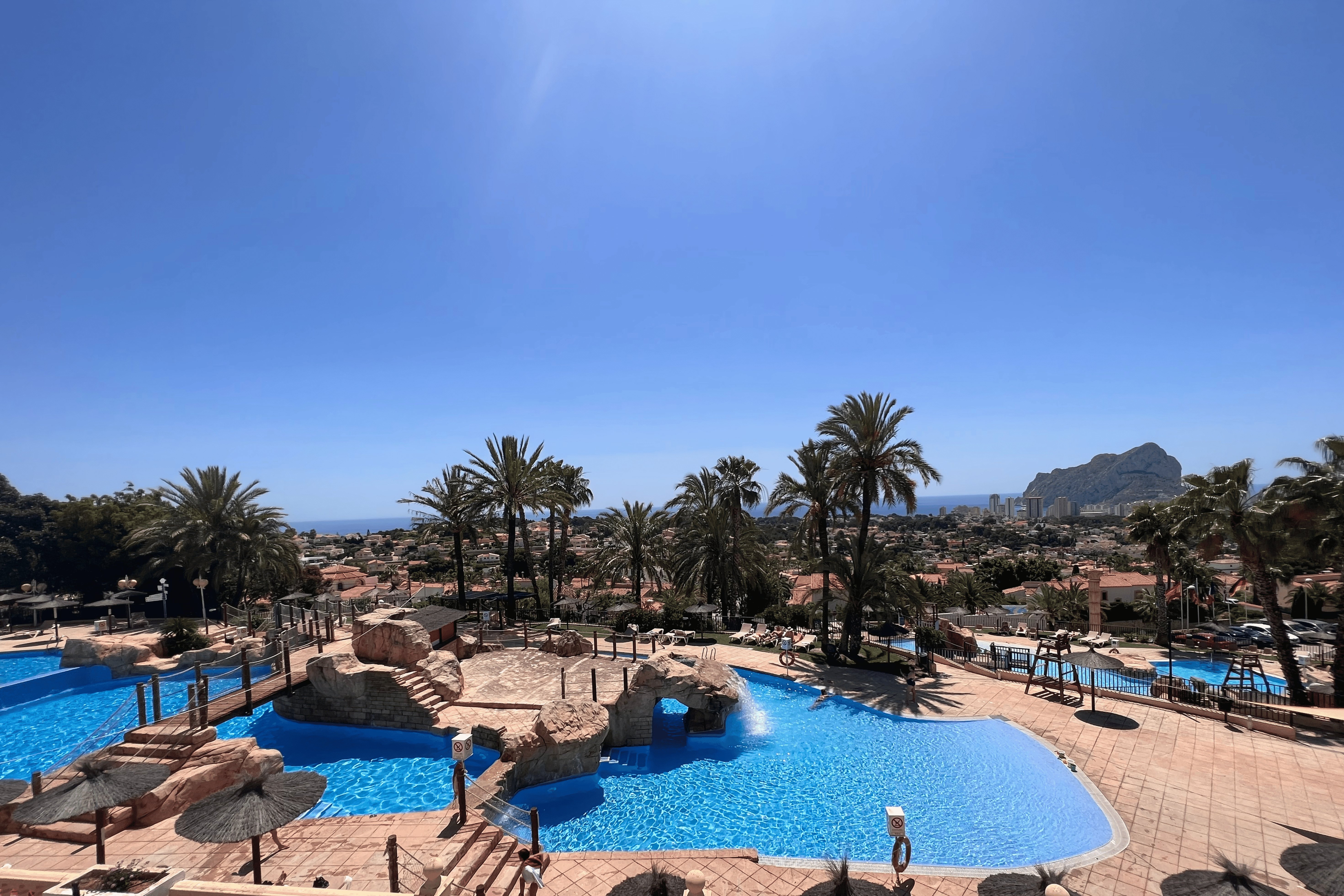 Moradia com 1 quarto com vista mar em Alicante, Espanha – Foto 1