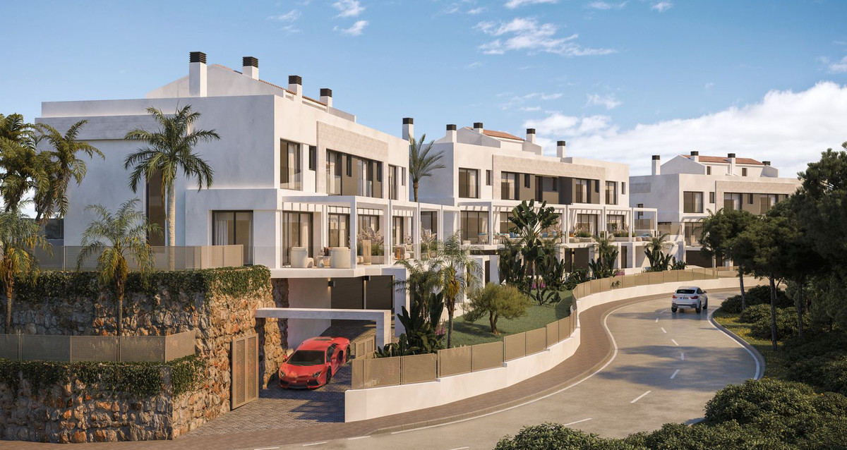 2 Bedroom Townhouse in Mijas