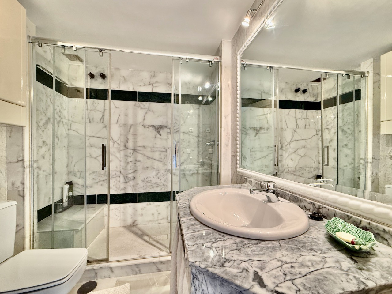4 Bedroom Villa in La Duquesa - Photo 27